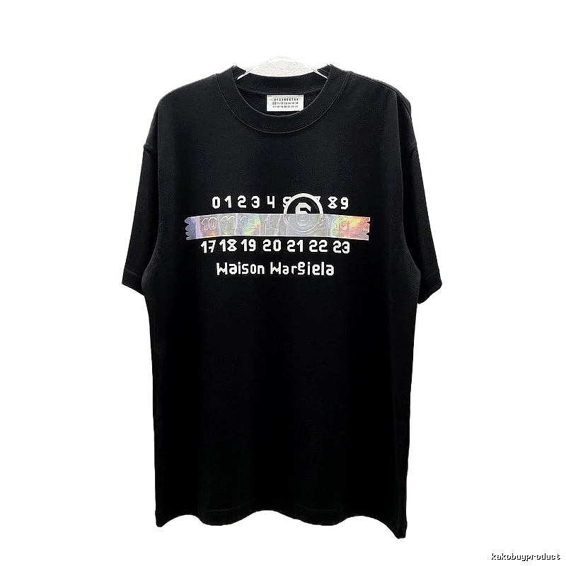 Maison Margiela Digital Trendy Black T-Shirt
