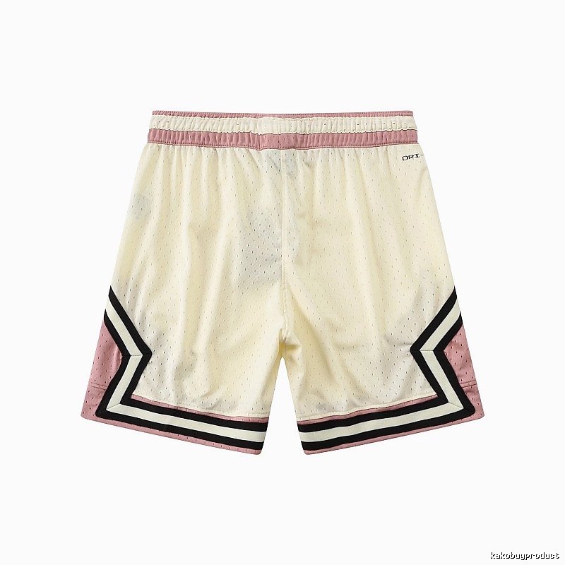 AJ sporty off-white shorts
