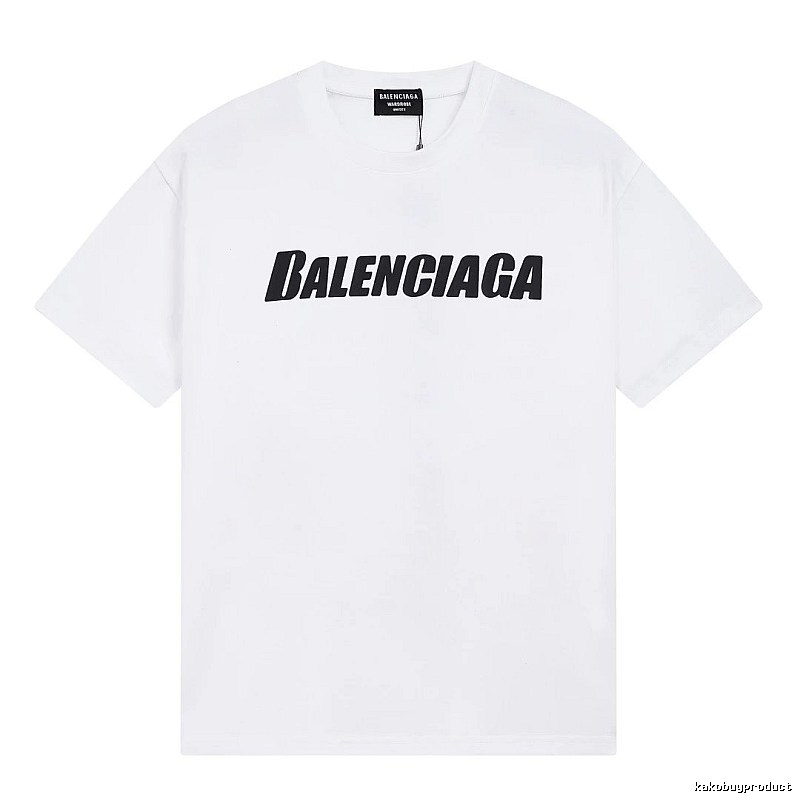 Balenciaga minimalist white T-shirt