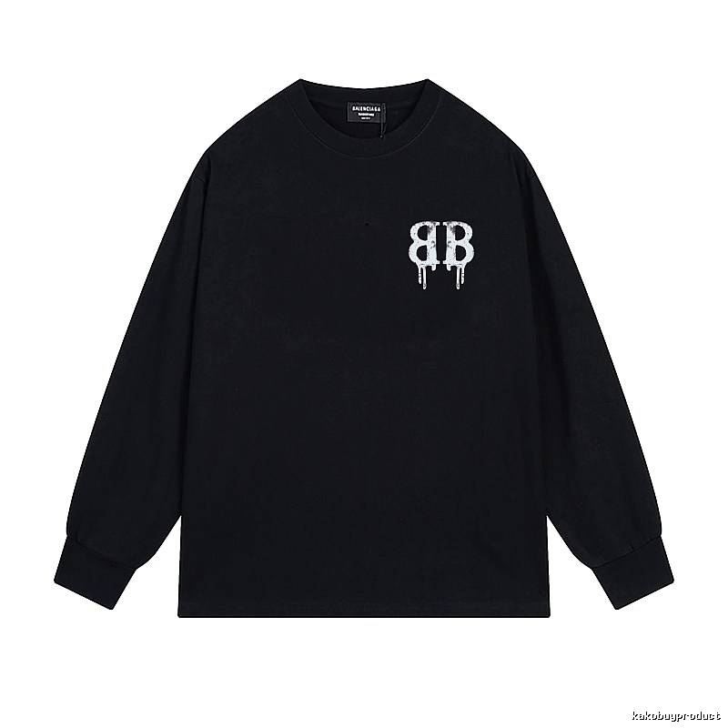 Balenciaga's dark style black long T-shirt