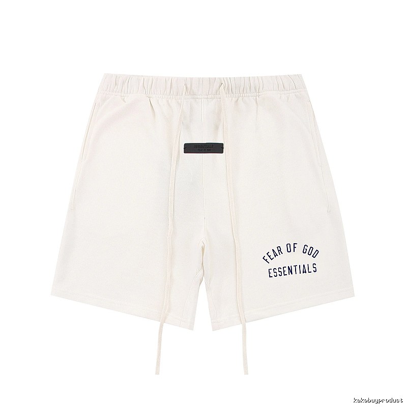ESSENTIALS minimalist style white shorts