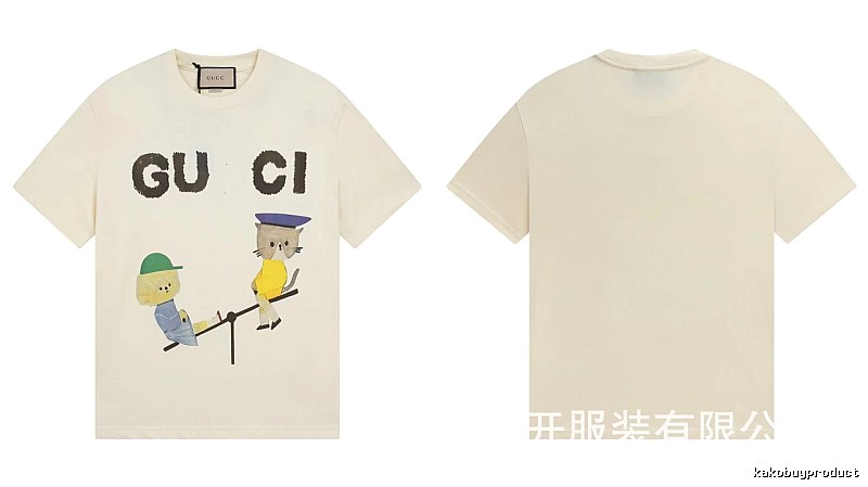 Gucci Playful Whimsical Animal Print Off-white T-shirt