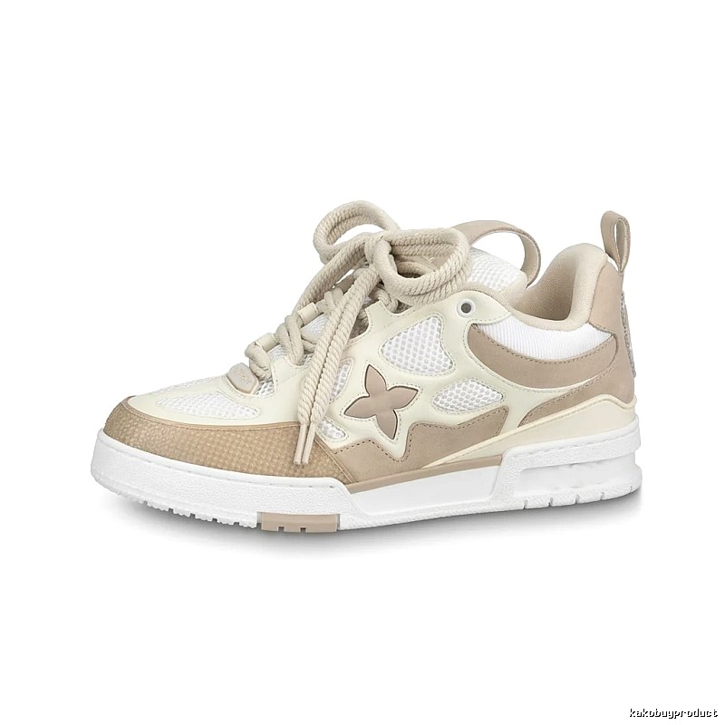 Louis Vuitton casual style off-white sneakers