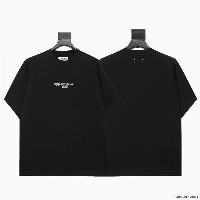 Maison Margiela Stitch Minimalist Style Black Short-sleeve T-shirt