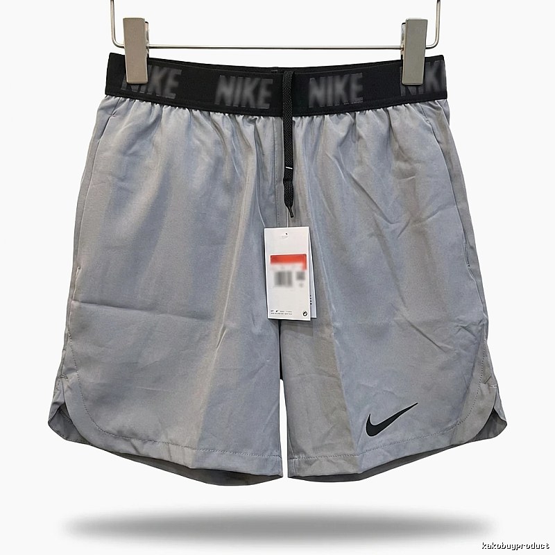 Nike sporty grey shorts