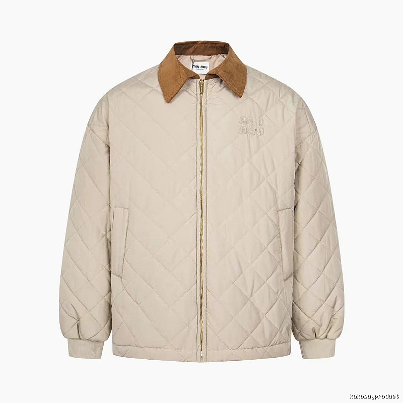 Quilted Collared Jacket with diamond stitching and a contrasting brown collar - Travel