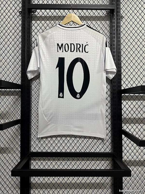 Real Madrid Resort Home soccer jersey White Real Madrid for Travel Looks Select Edition