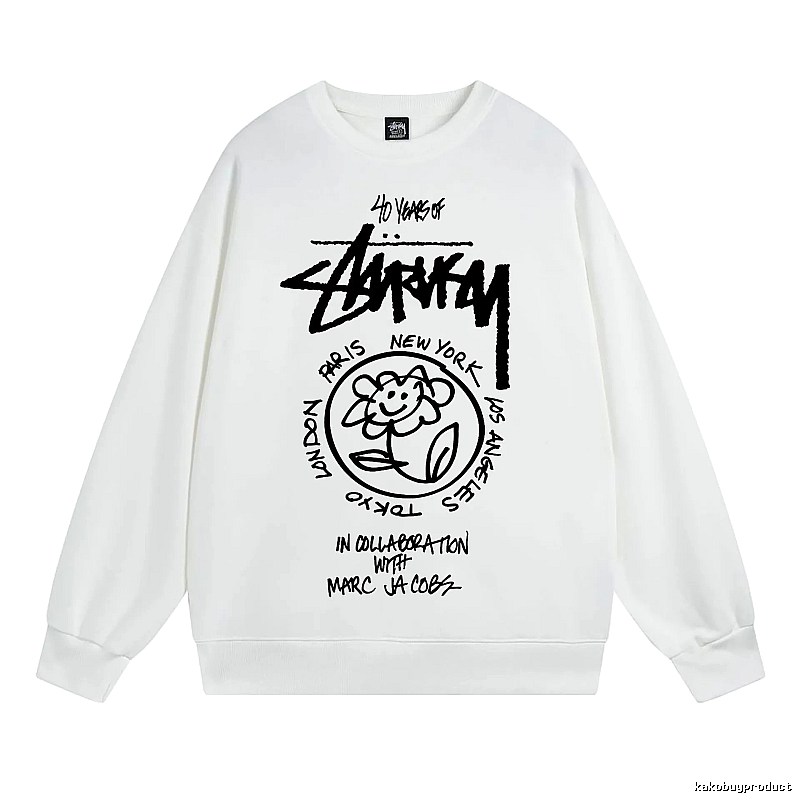 Stussy White Style 539 Graphic SweatShirt Airport Outfit
