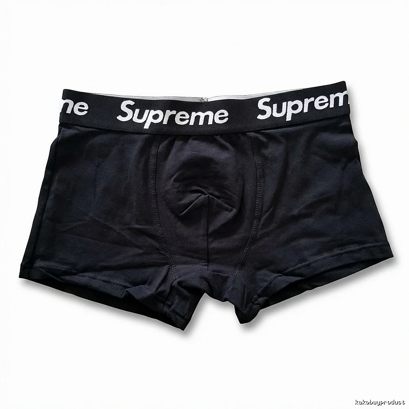 Supreme minimalist style black underwear